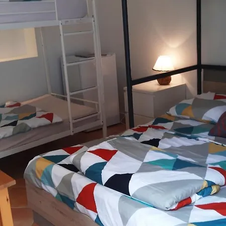 Casa Marina Hostel Antibes